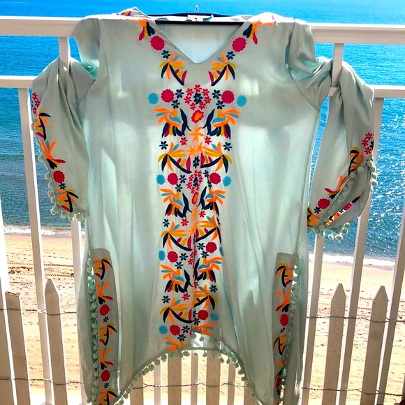 Gorgezzzz coverup/beach dress - Picture 2 of 8